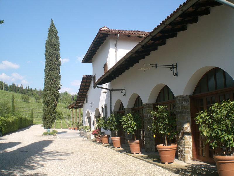 הוילה Manzano Agriturismo Giorgio Colutta מראה חיצוני תמונה